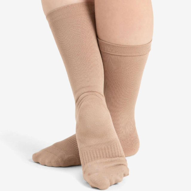 H073 - Lifeknit Calf Length Sox