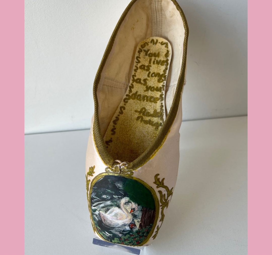 Decorating Pointe Shoe