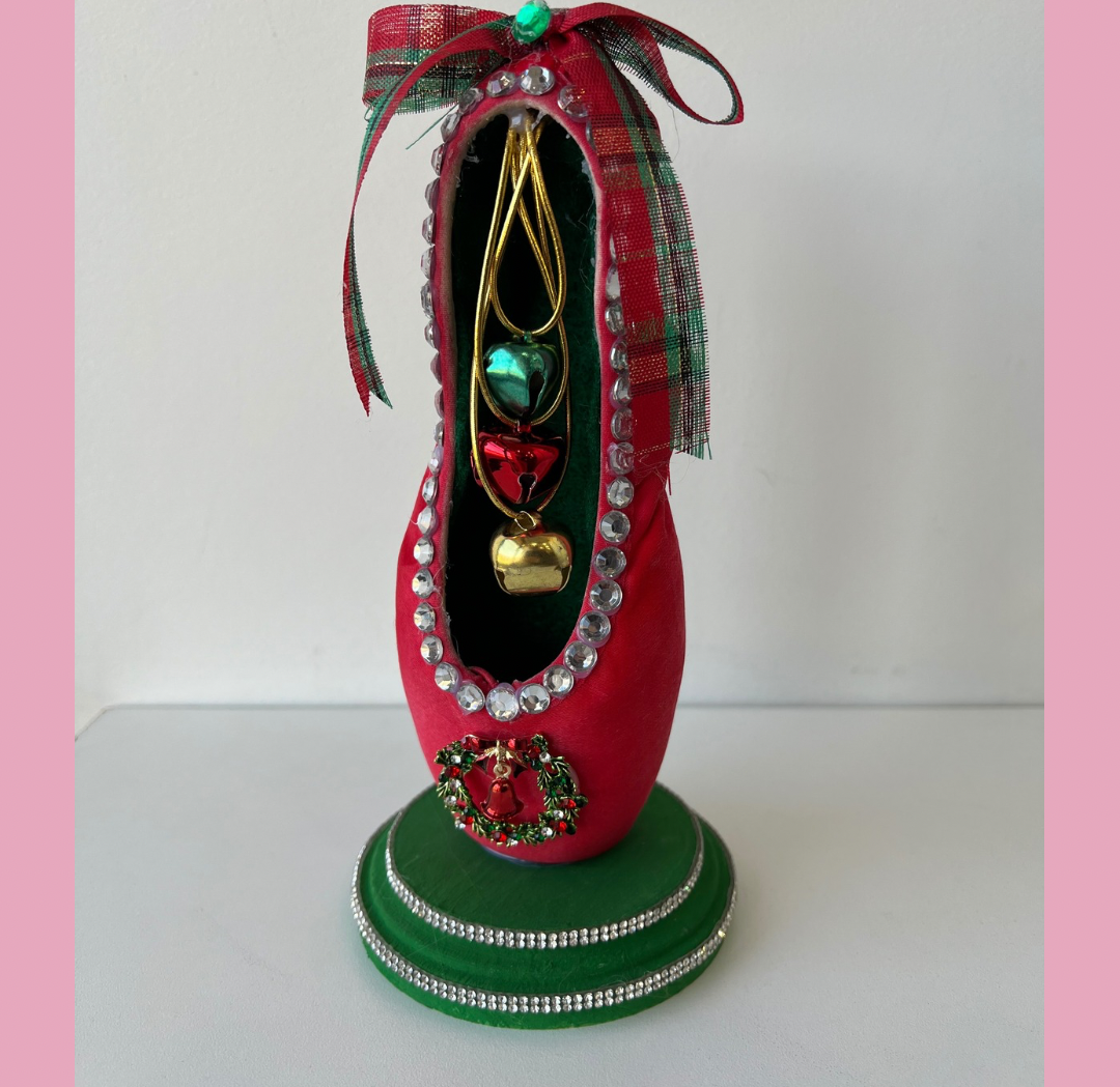 Decorating Pointe Shoe