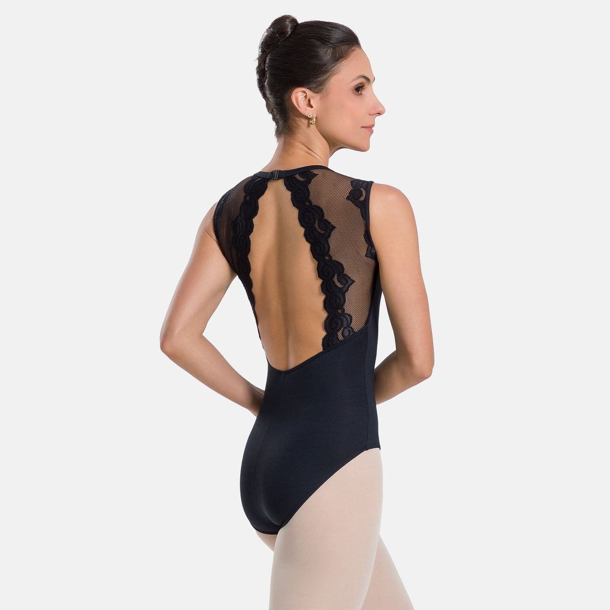Ivonne - SL244