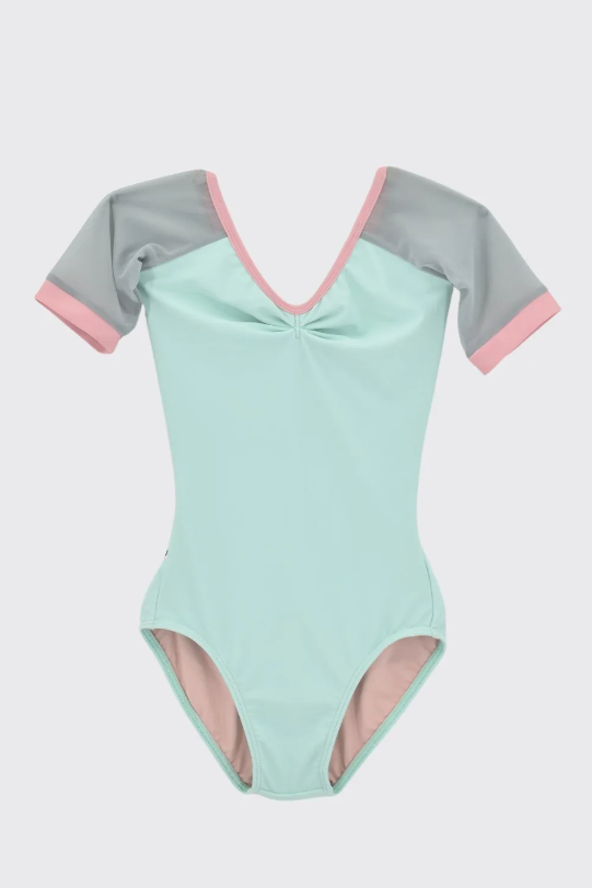 2109 - CHLOE in Motley Child