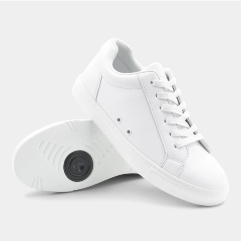 Fuego Low-Top Sneaker