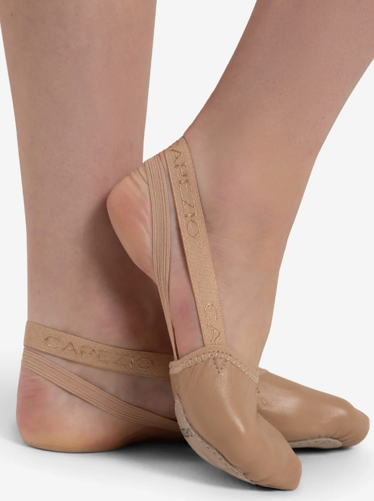 H062 - Leather Pirouette II